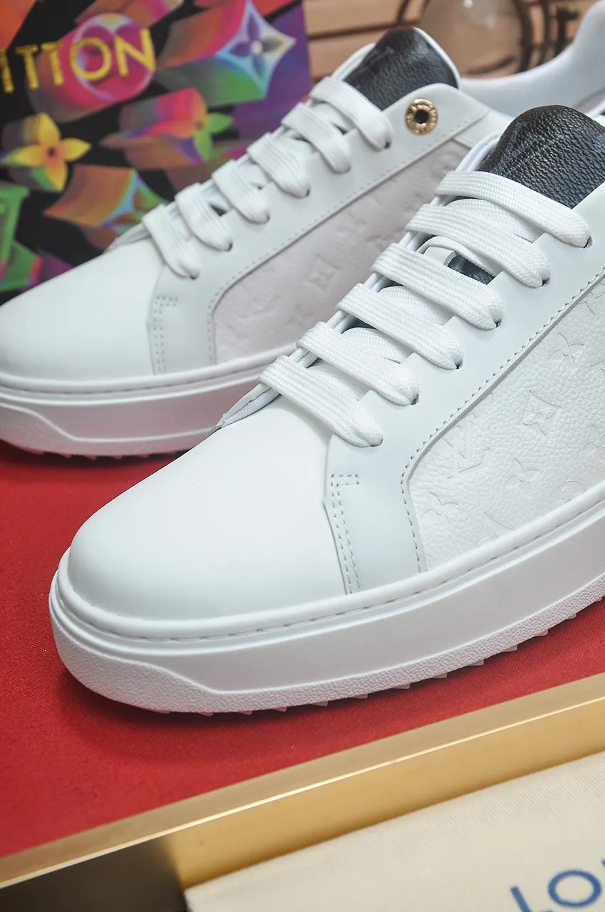 Men's shoes 💰540💶[LOUIS VUITTON] Original order price (water-dyed cowhide lining) new model 🍀LV Louis Vuitton * - top version of LV classic trendy shoes! Made of imported original cowhide, water-dyed cowhide lining, and original wear-resistant rubber outsole! High quality products! Code number 38-45 (45 is custom-made and cannot be returned or exchanged)